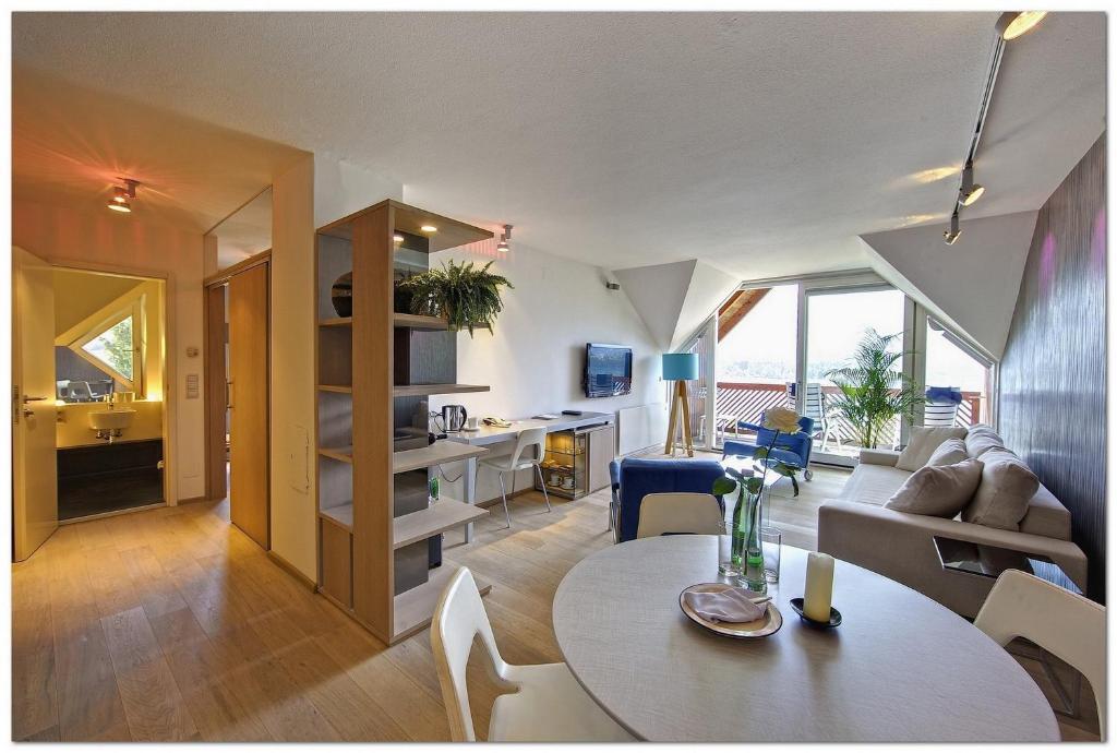 Kleines Hotel Kaernten Villach Exteriör bild